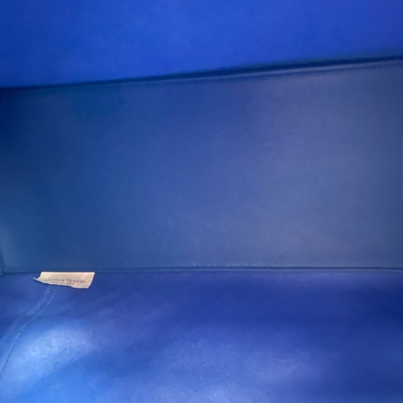 Authentic Bottega Veneta Intrecciato-Mirage Large Tote EUC - Picture 5 of 16